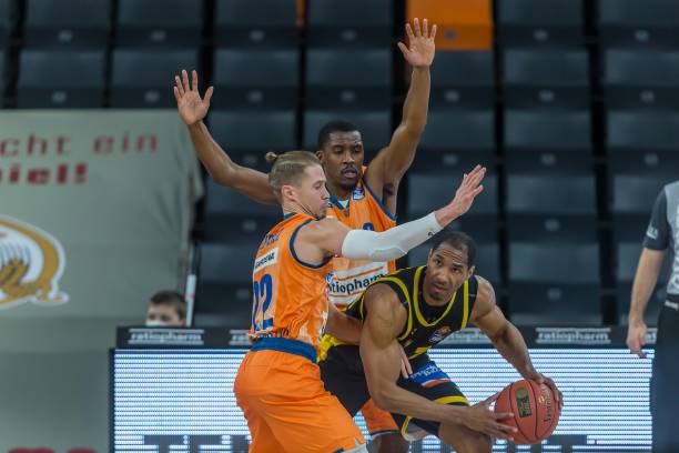 球的代表人 球的代表人