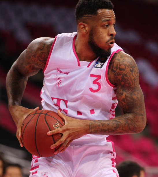 往也是球队 往也是球队