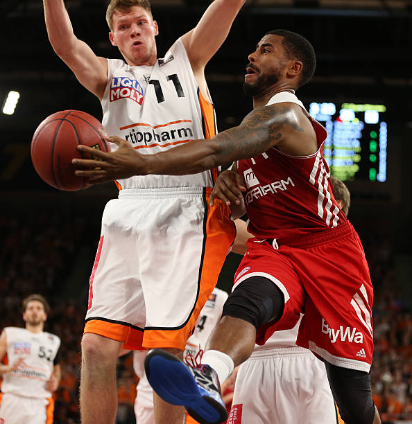 戴尔很敬业 戴尔很敬业