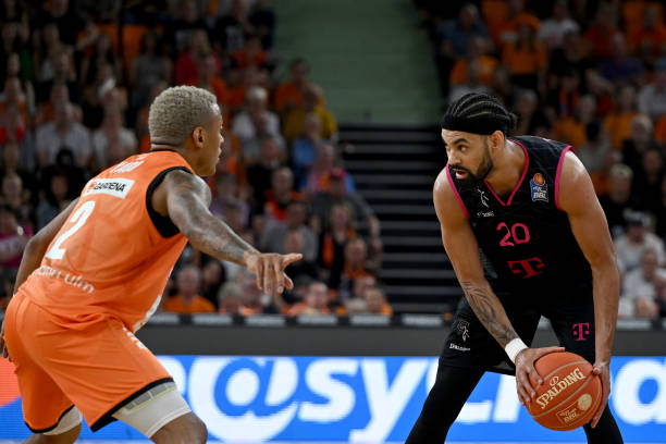 O文章更利 O文章更利